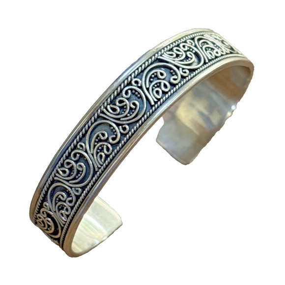 Signed 925 BA INDONESIA Ornate Embossed Cuff Bracelet 1/2” Wide Sterling Silver - Picture 1 of 5